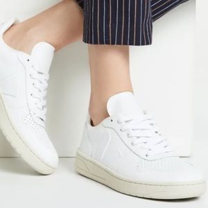 Veja V-10 Lace Up Sneakers